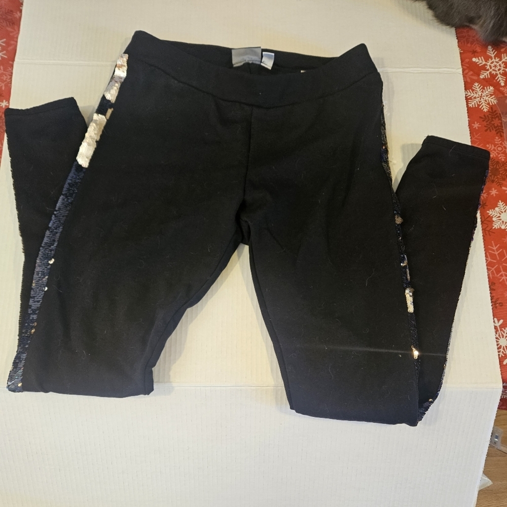 Children Place size 7/8 sweatpants with sequin detail